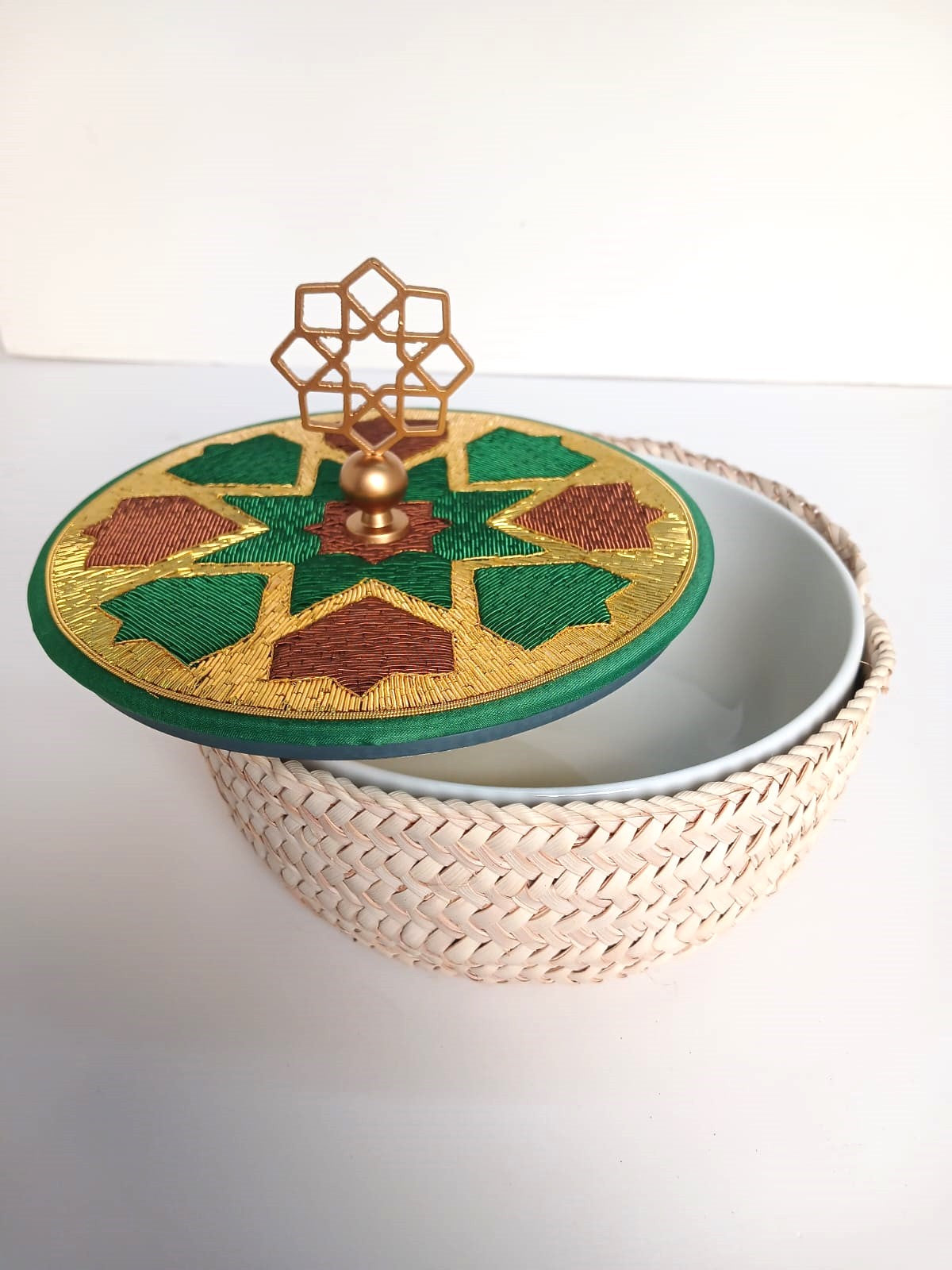 Arabesque Metal Basket