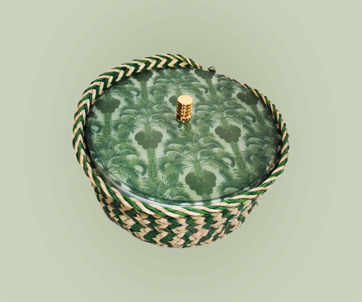 Green Date  Palm Gold  Knob